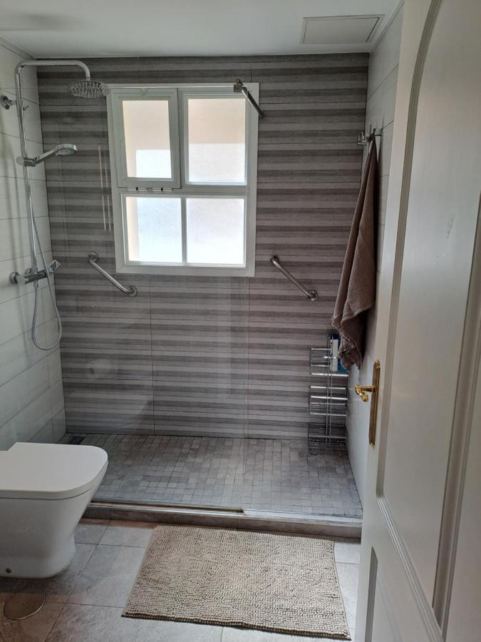 Apartamento ฟูเอนฮิโรลา ภายนอก รูปภาพ
