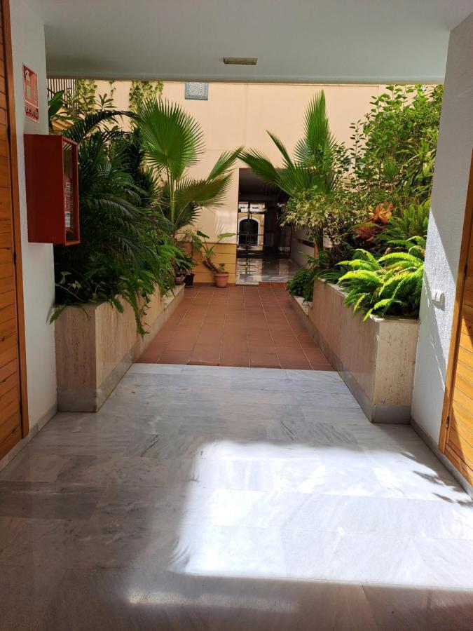Apartamento ฟูเอนฮิโรลา ภายนอก รูปภาพ